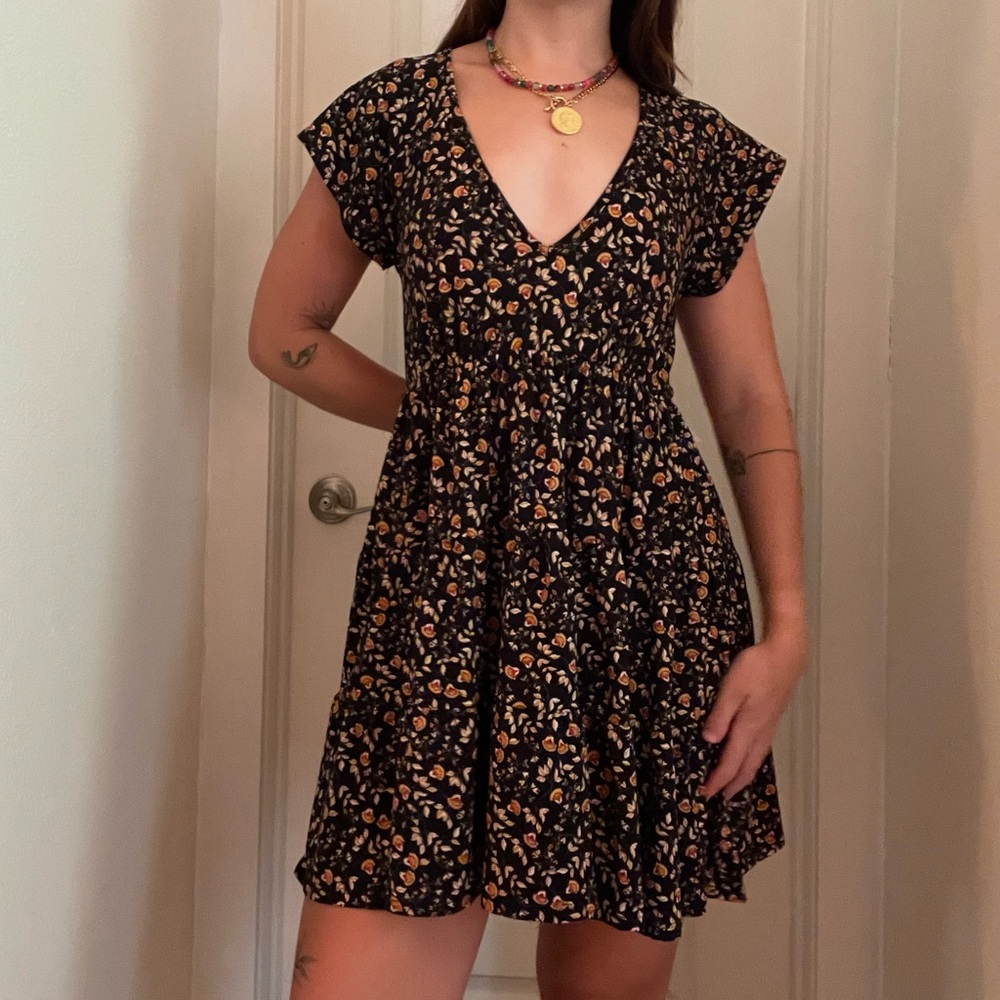 Urban Outfitters floral mini flare babydoll dress